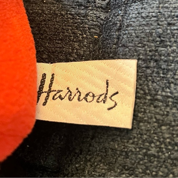 Harrod’s Bears Day Out finger puppet plush bus with 3 bears. 2007 - Picture 14 of 16